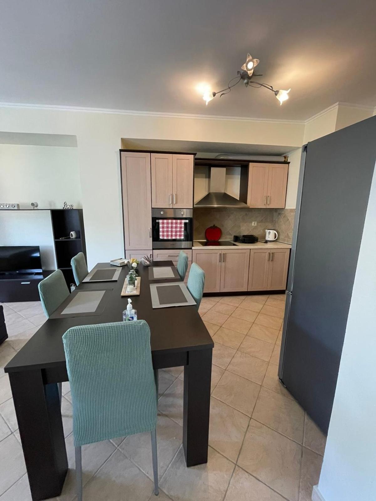 Bados House Apartment Kato Garouna Bagian luar foto